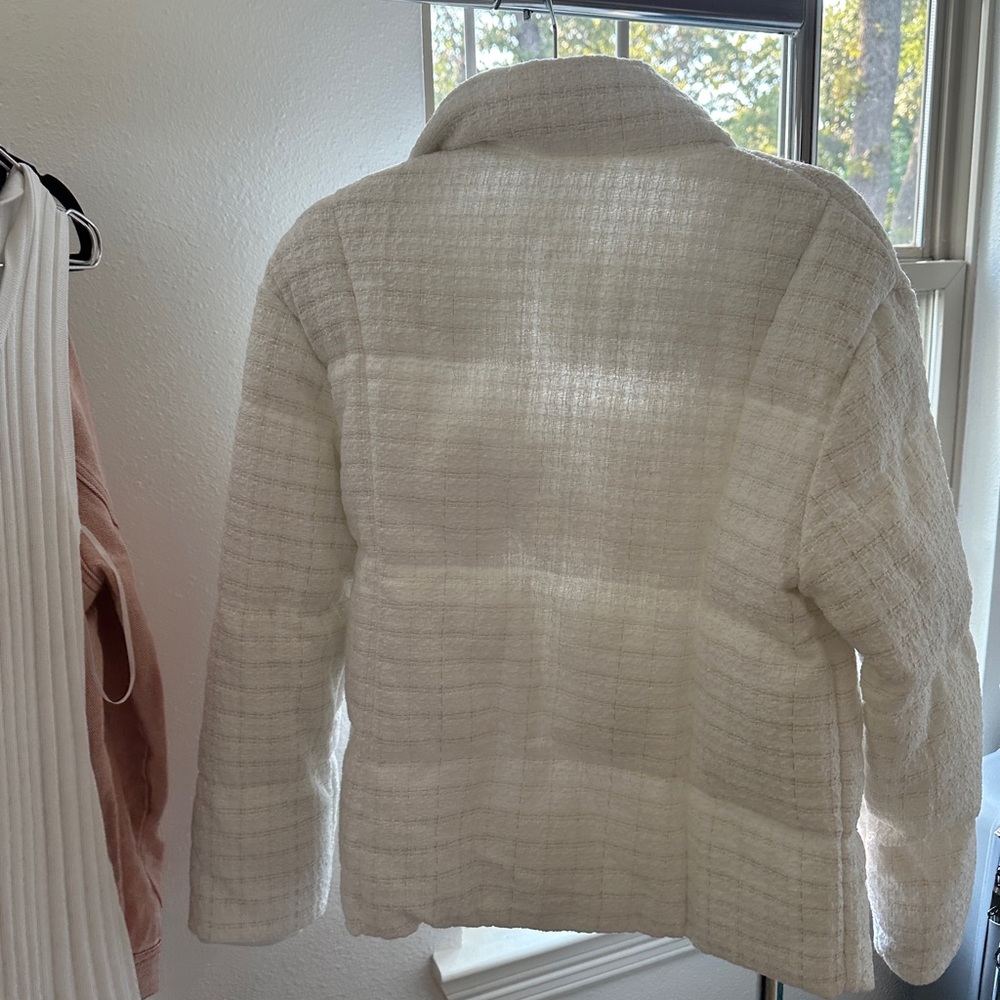 Express Cream Textured Jacket - Picture 2 of 3